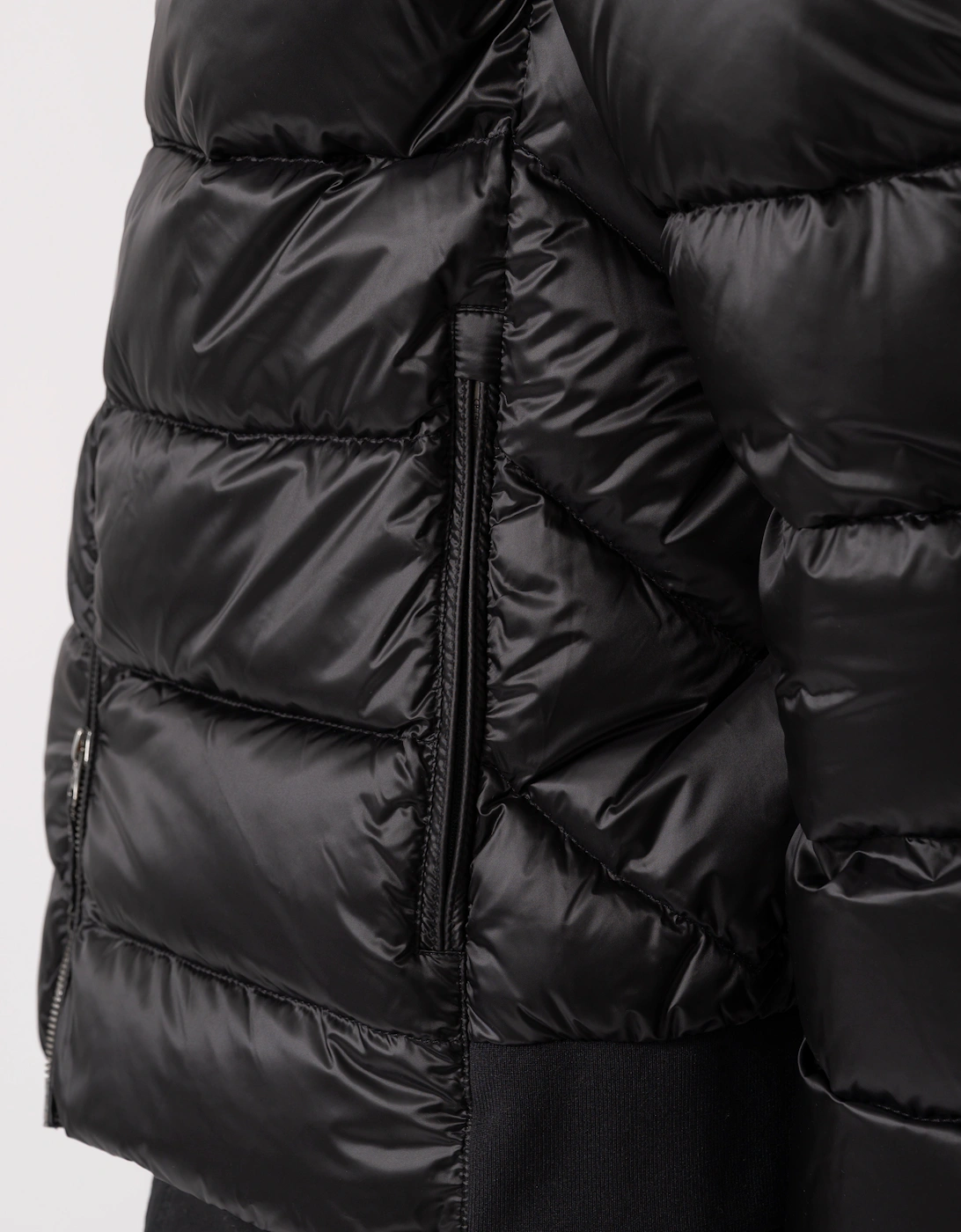 Pharrell Mens Hooded Down Bomber - Black 541