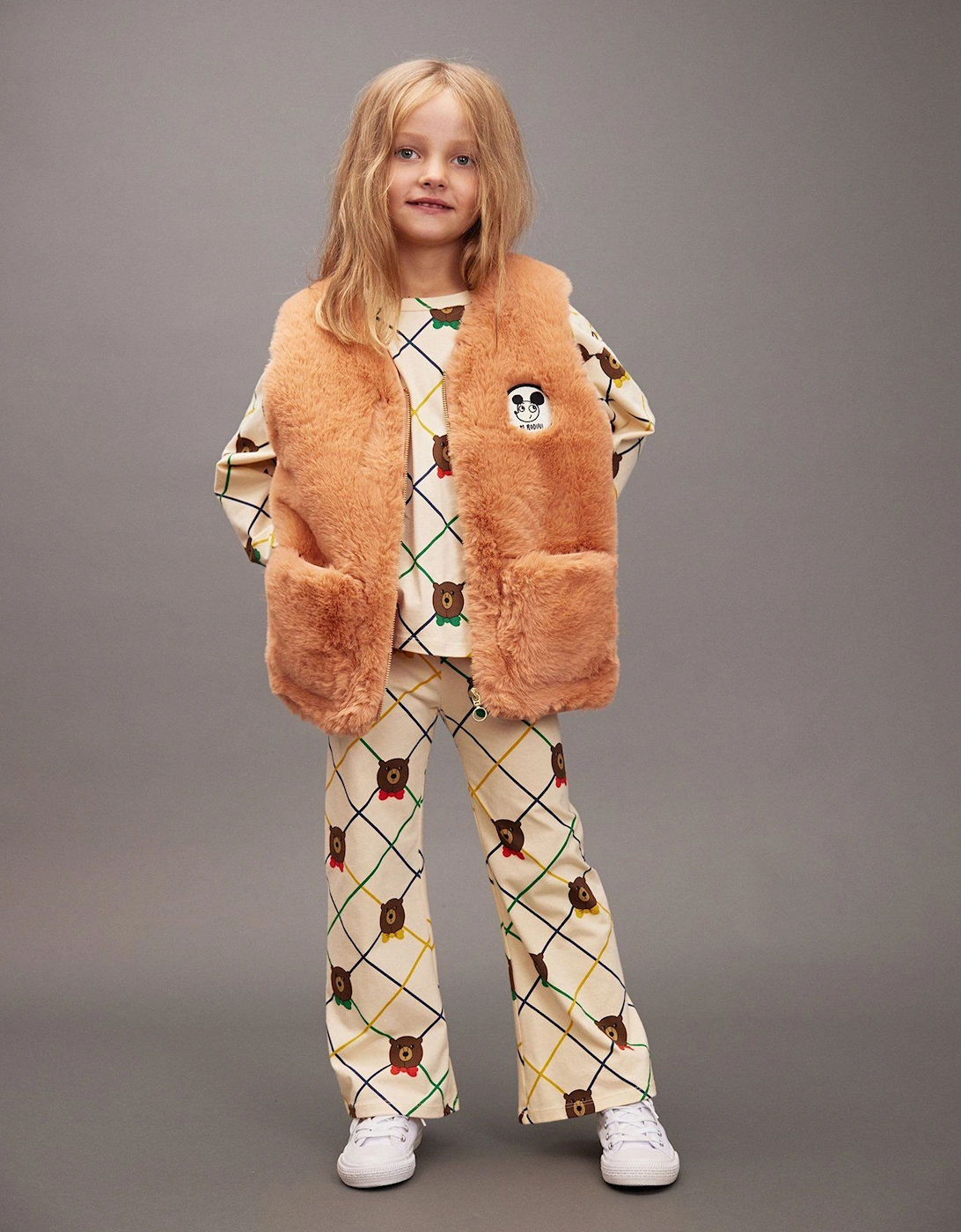 Girls Ritzratz Patch Faux Fur Gilet in Pink