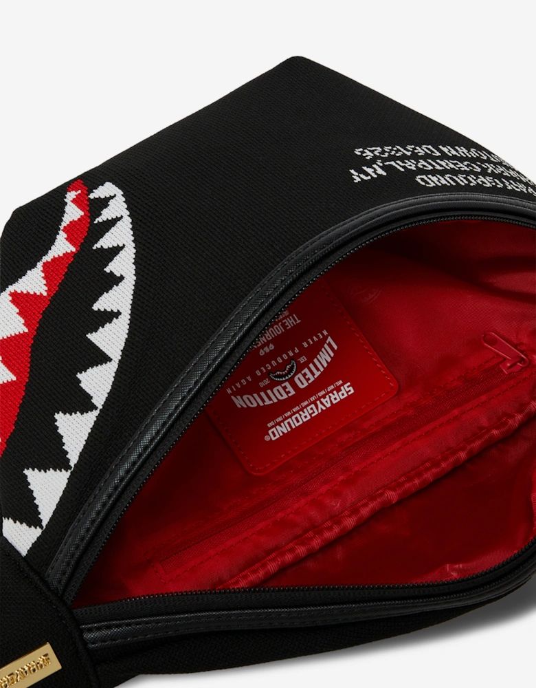Kids Shark Central Knit Savvy Belt Bag in Black (45.72cm)