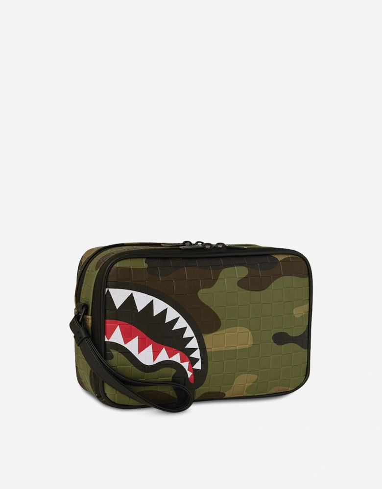 Kids Woodland Camo Check Toiletry Bag in Green (29.21cm)