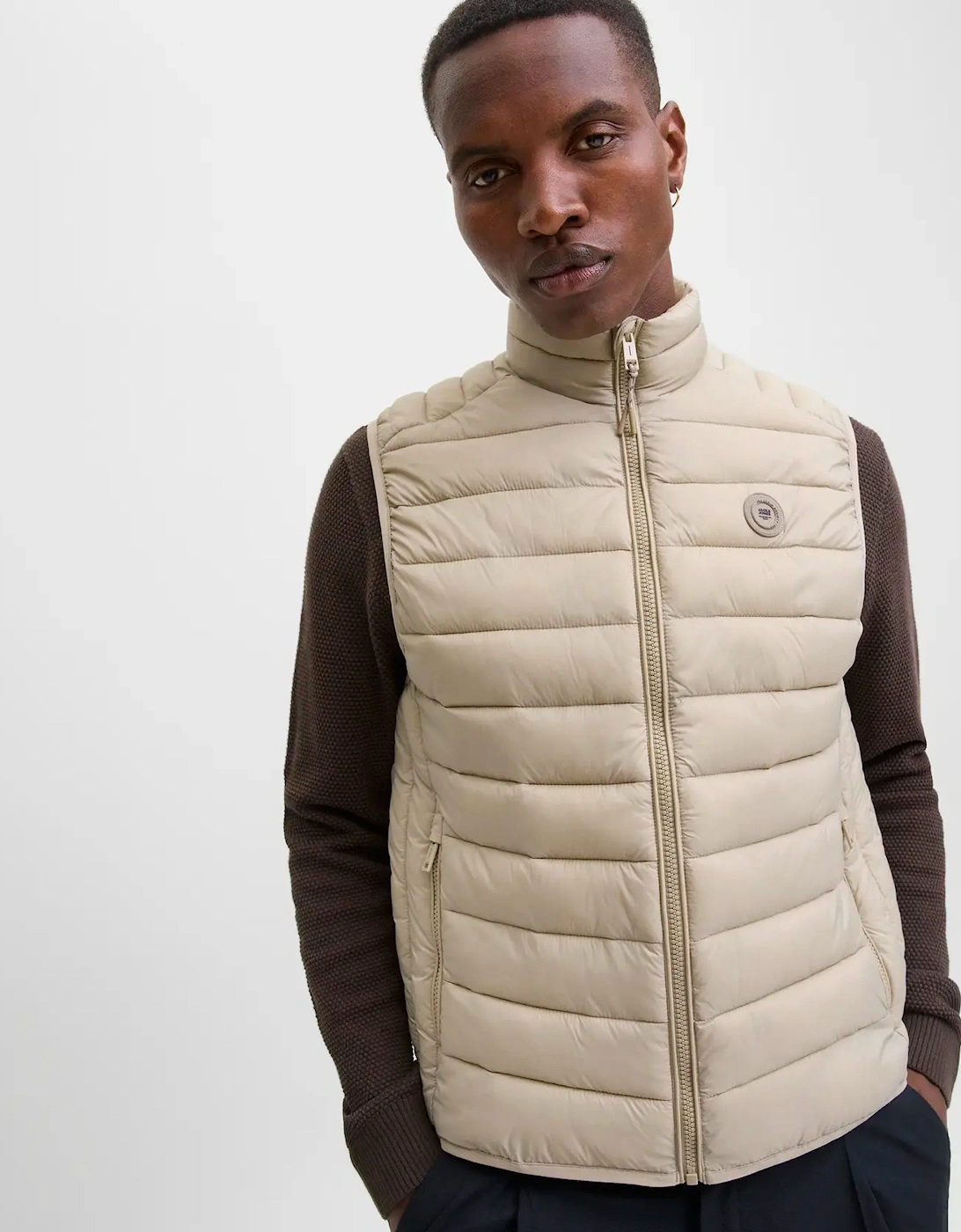 JJE Bradley Light Body Warmer – Crockery