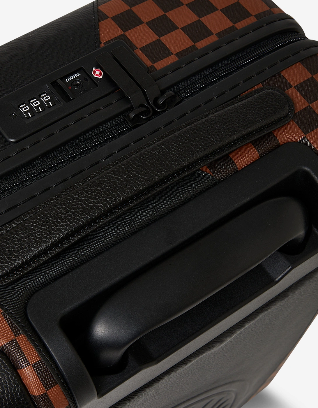 Kids Jet Stream Carry-On Luggage in Black (45.72cm)