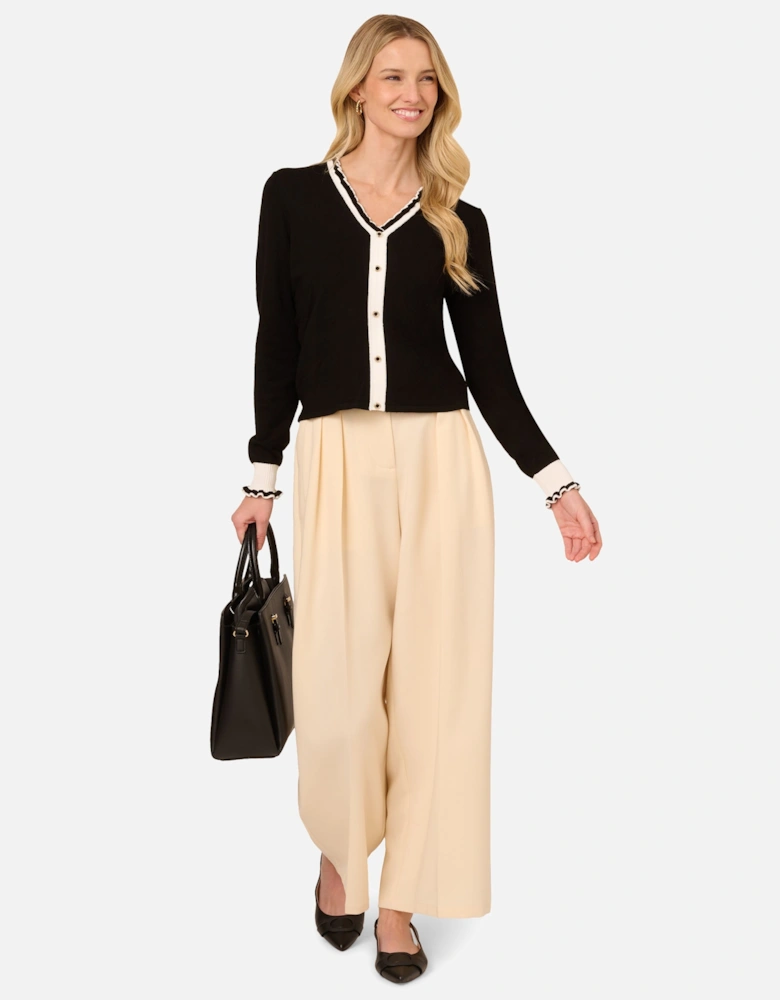 Contrast V-Neck Ruffle Detail Long Sleeve Sweater