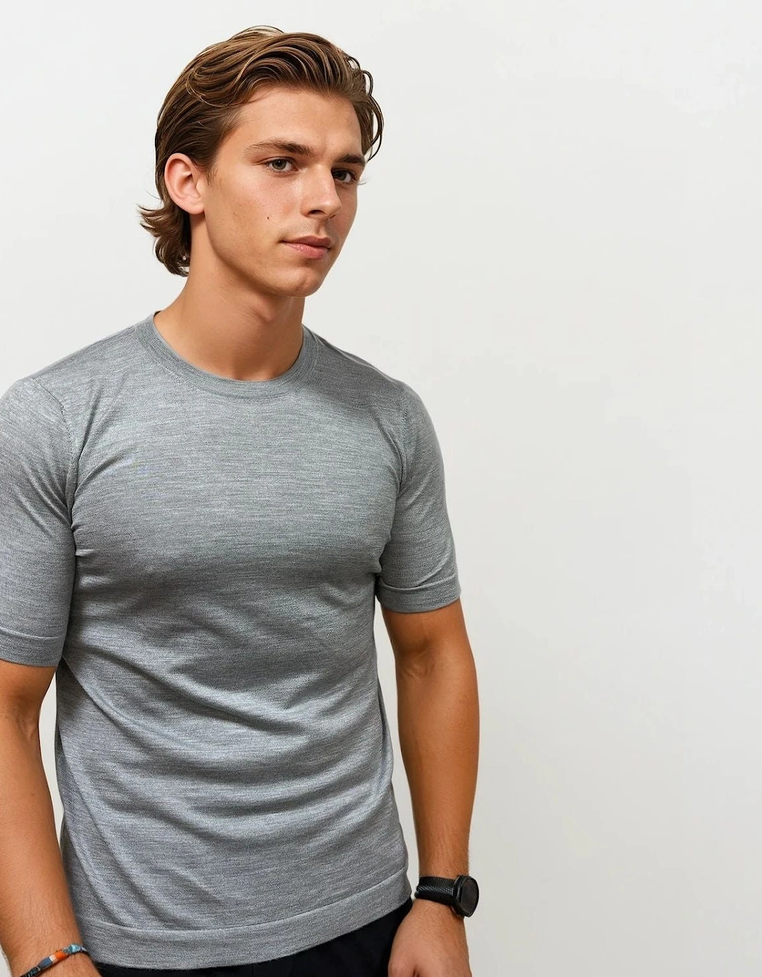 Short Sleeve Wool/Silk/Cashmere Crewneck in Light Grey, 5 of 4