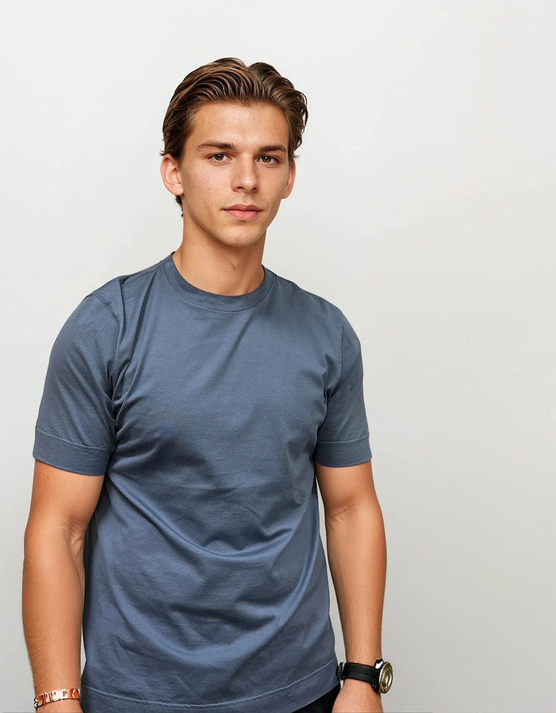 Cotton Crewneck T-Shirt in Blue, 5 of 4