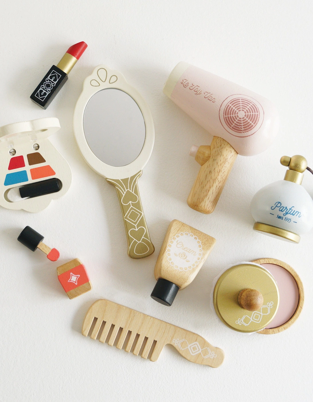 Vanity Star Beauty Kit-11 Piece ( W:10 x D:5 x H11cm)