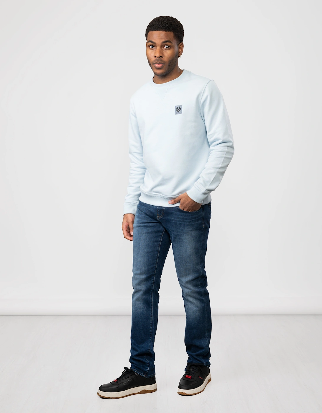 Mens Crew Neck Sweatshirt With Logo Patch - Sky Blue