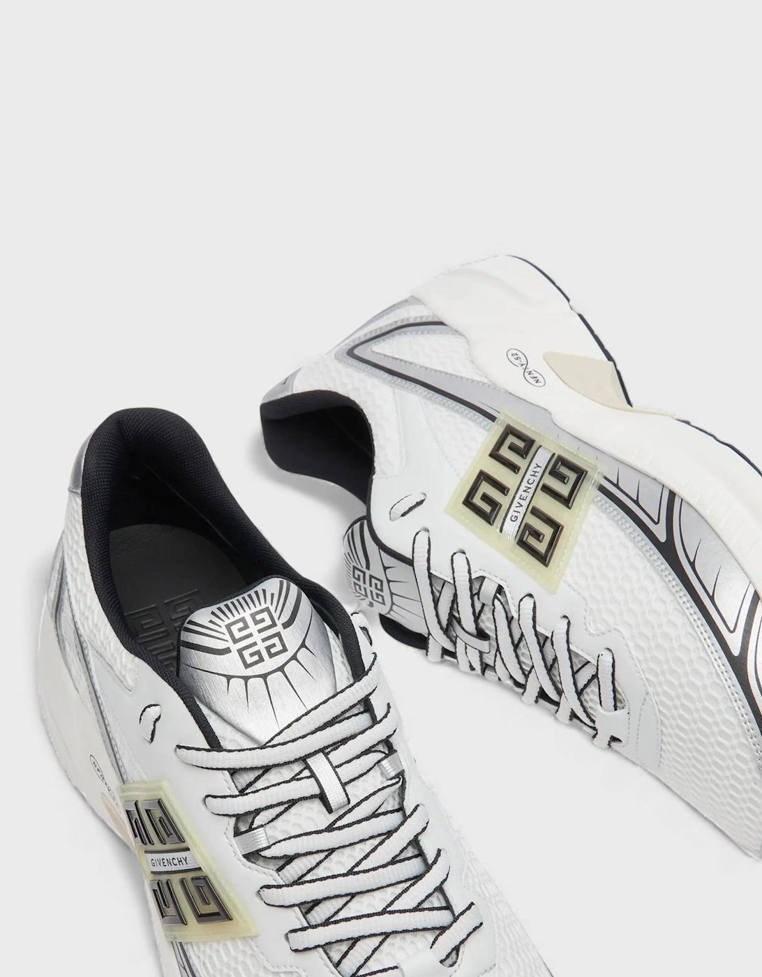 NFNTY-52 Runners White Silver Sneakers