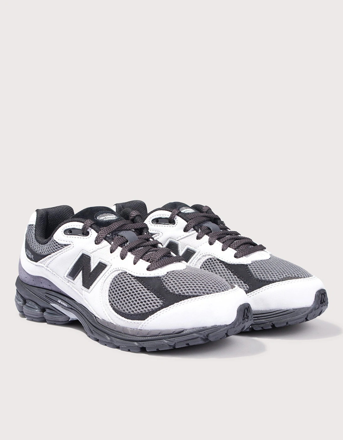 2002R Sneakers, 5 of 4