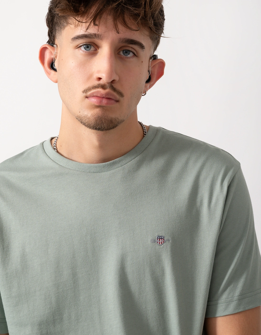 Mens Regular Fit Short Sleeve Shield Logo T-Shirt - 10 Ceramic Grey