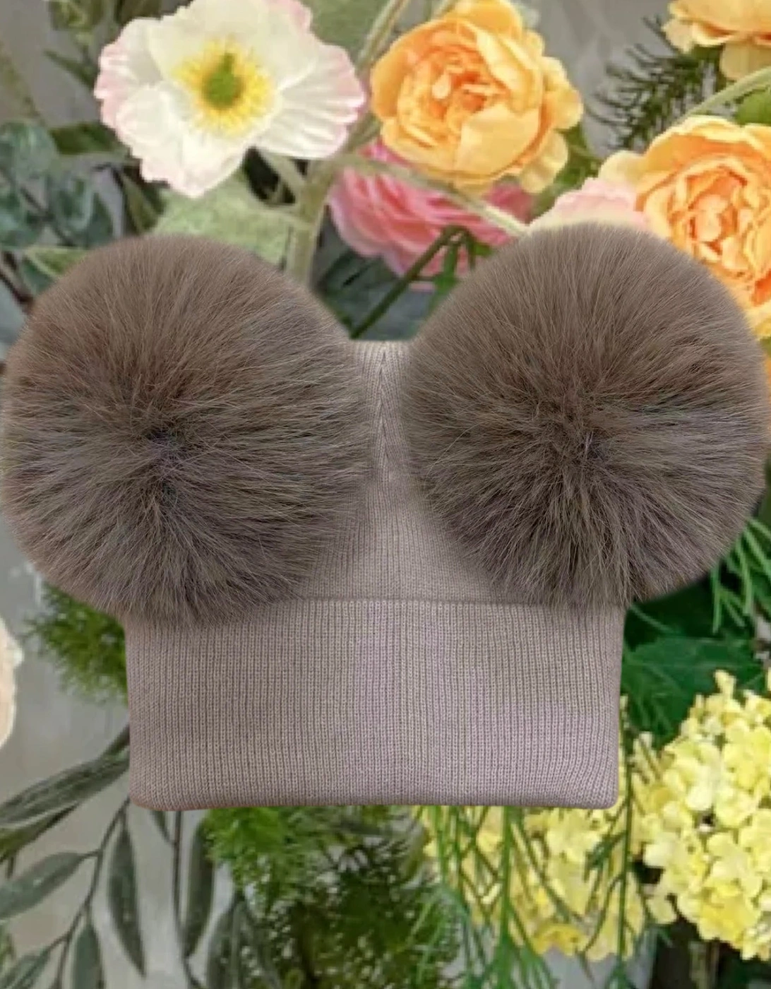 Irish Cream Faux Fur Hat, 2 of 1