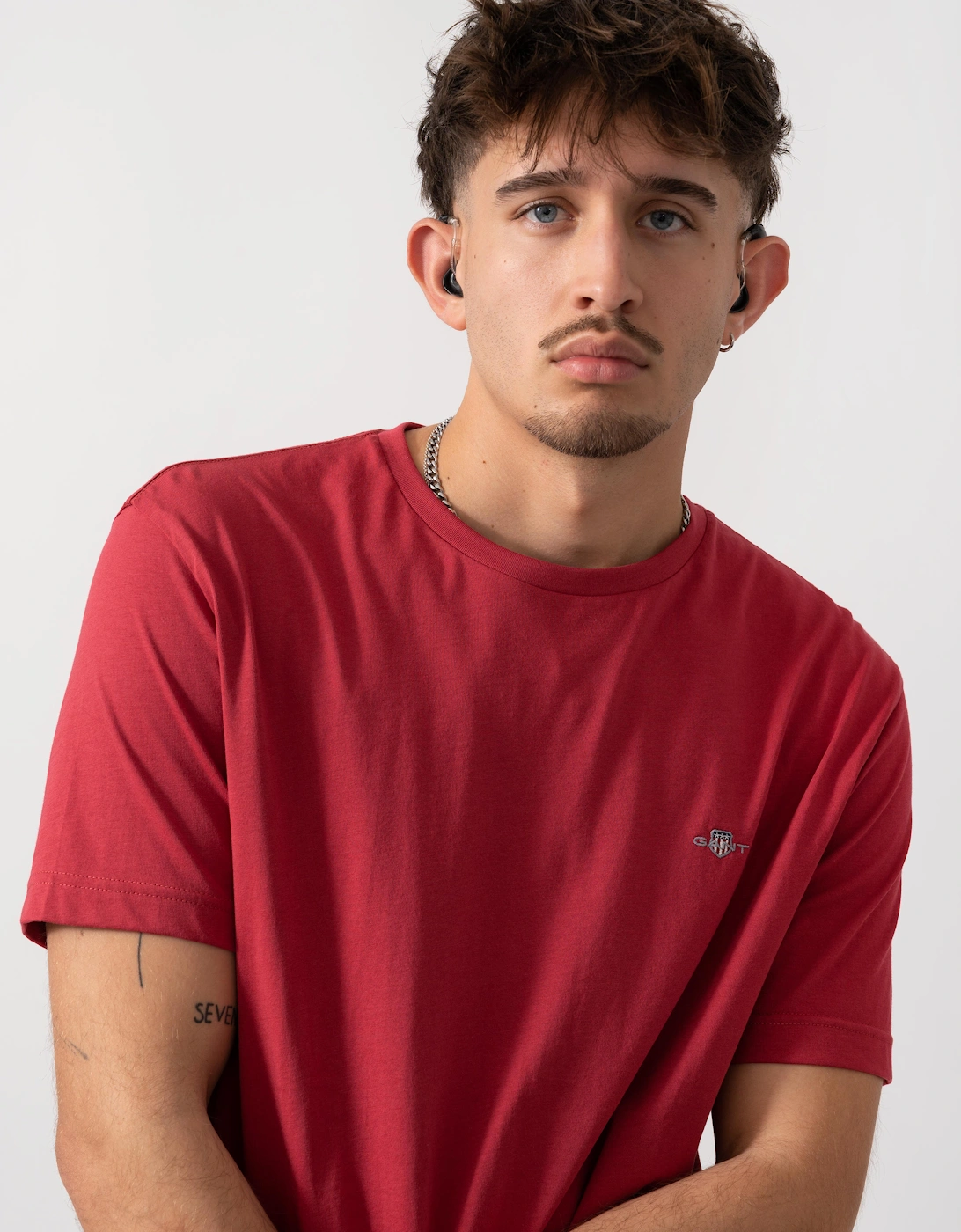 Mens Regular Fit Short Sleeve Shield Logo T-Shirt - 609 Muted Red