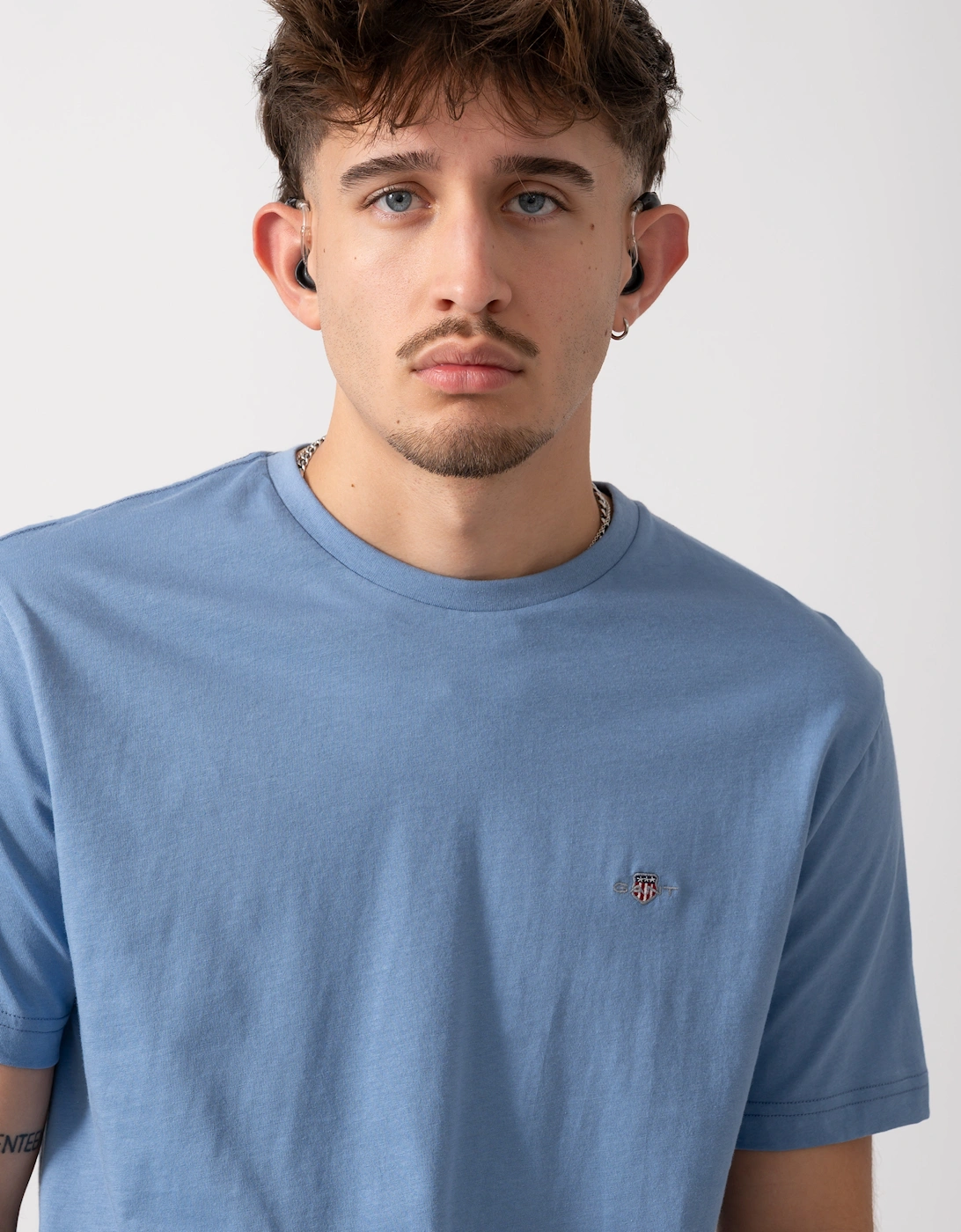 Mens Regular Fit Short Sleeve Shield Logo T-Shirt - 430 Faded Denim