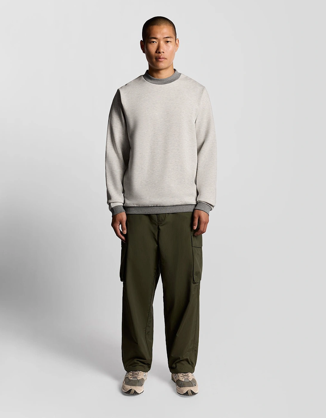 Half Raglan Sleeve Panneled Sweatshirt