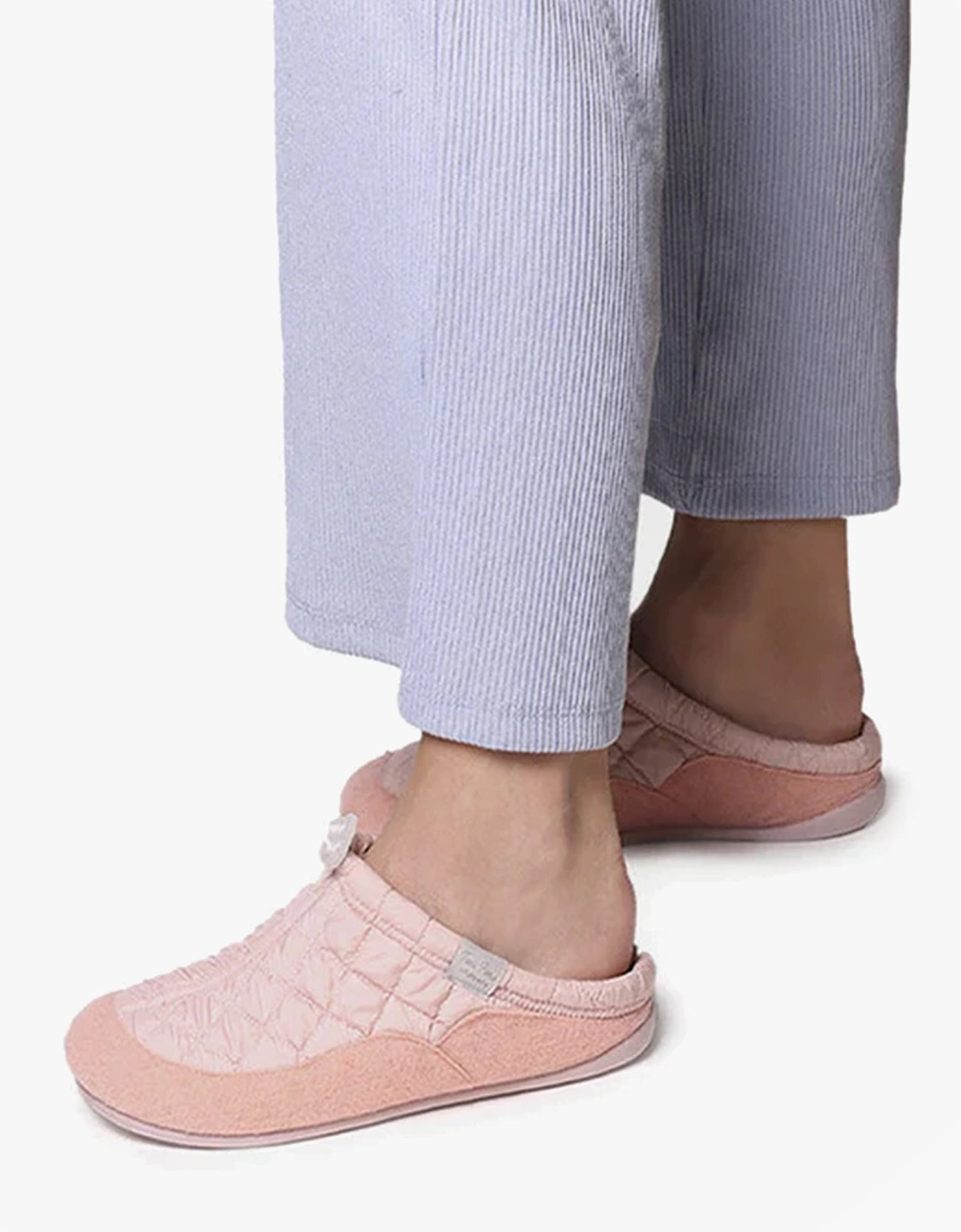 MEL-UM Womens Slippers Nude