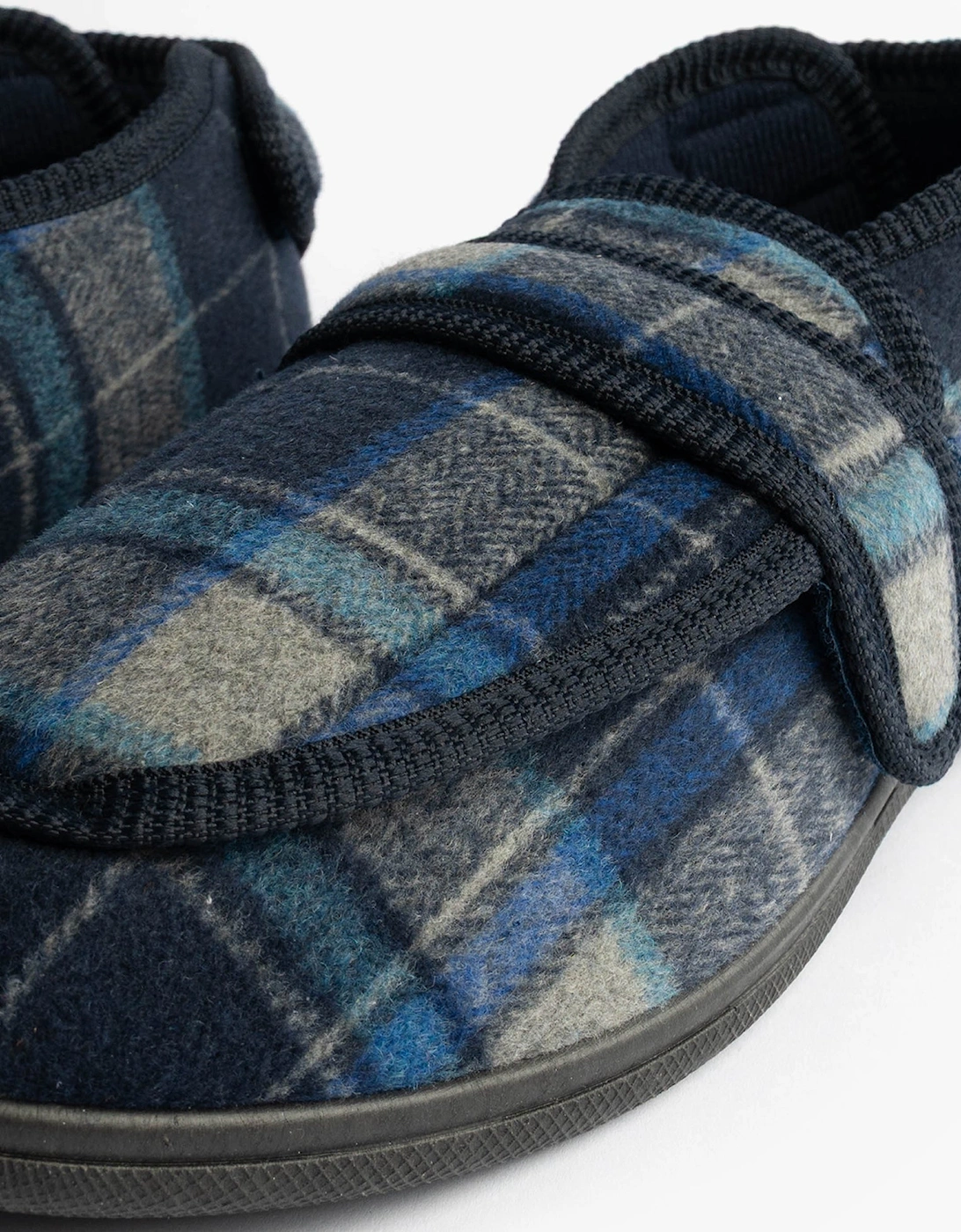 PETER Mens Touch Fasten/Velcro Slippers Navy Blue Check