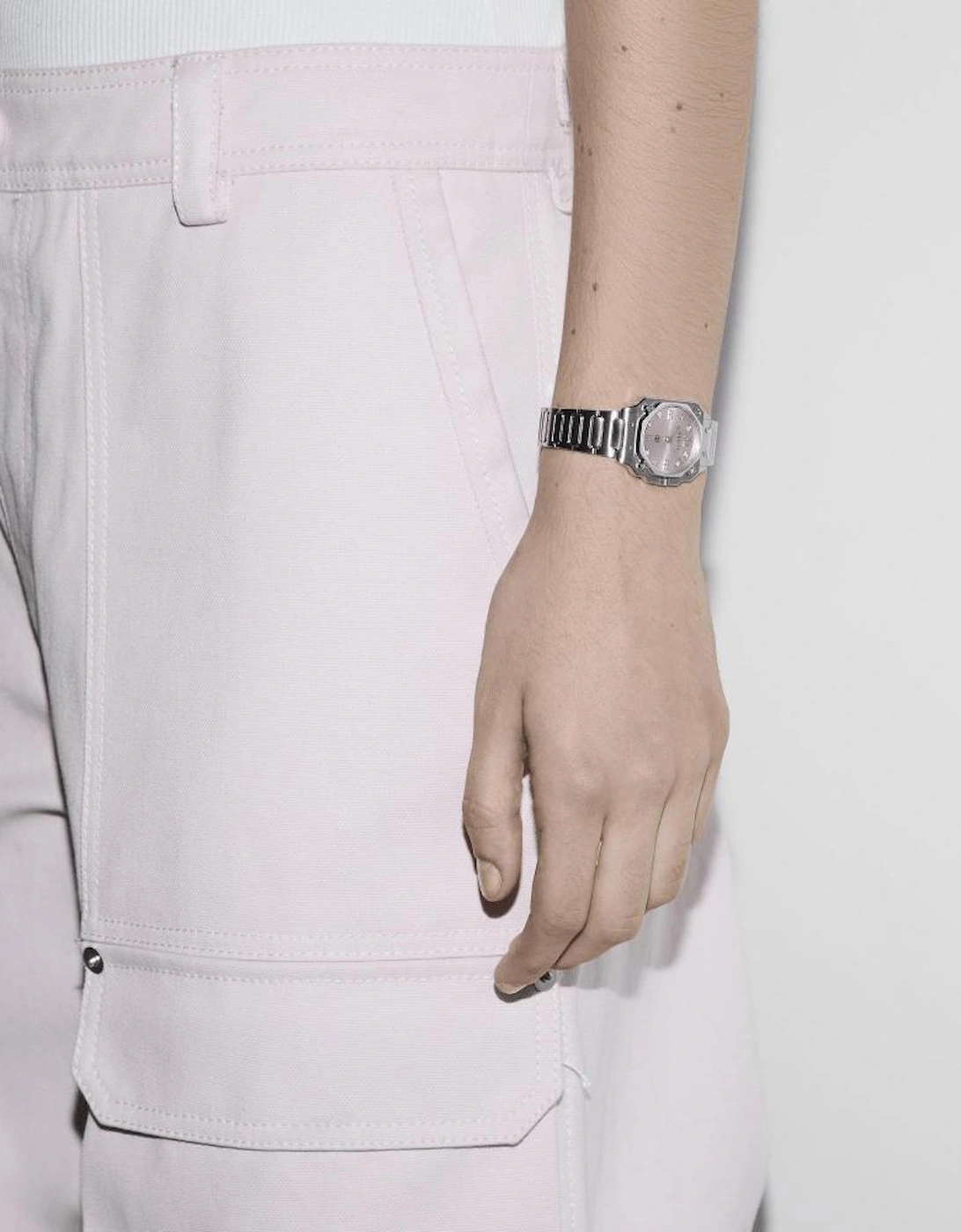 YA166501 G-Flat Pink Dial Ladies Watch