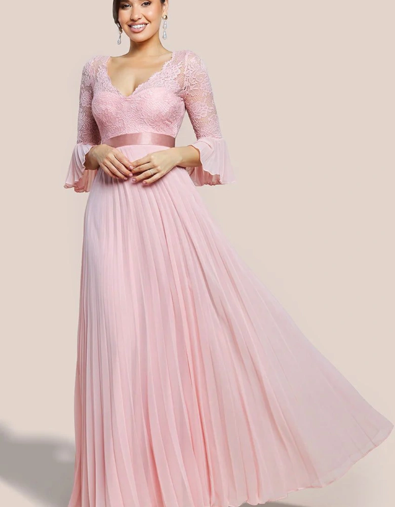 Scalloped Lace Bodice Pleated Chiffon A Line Maxi Dress