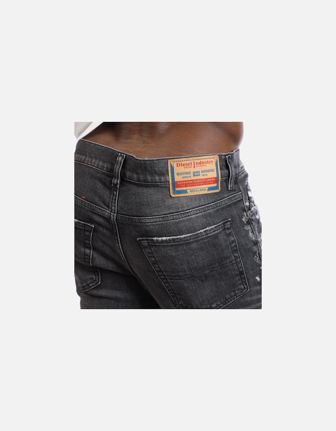 2023 D-Finitive Jeans