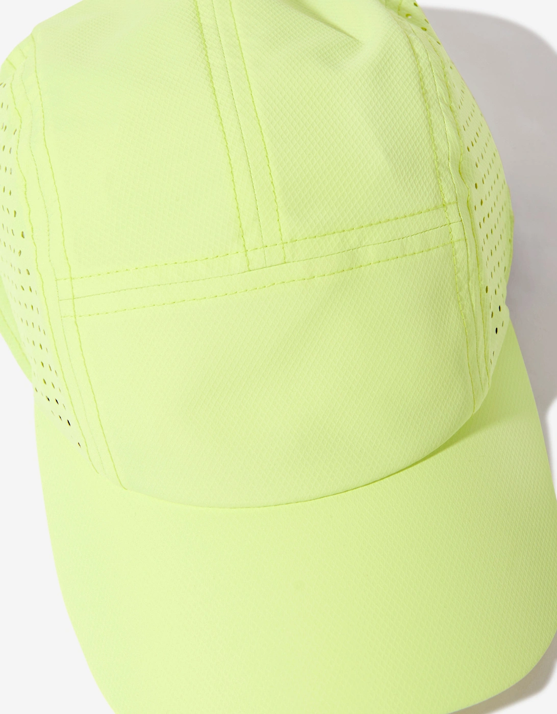 Running Kids Lightweight Cap in Green