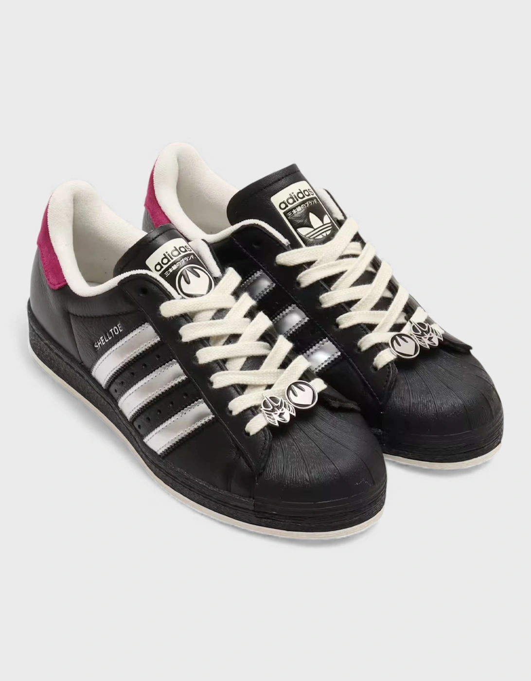 x TMNT Superstar Shelltoe Shredder Black