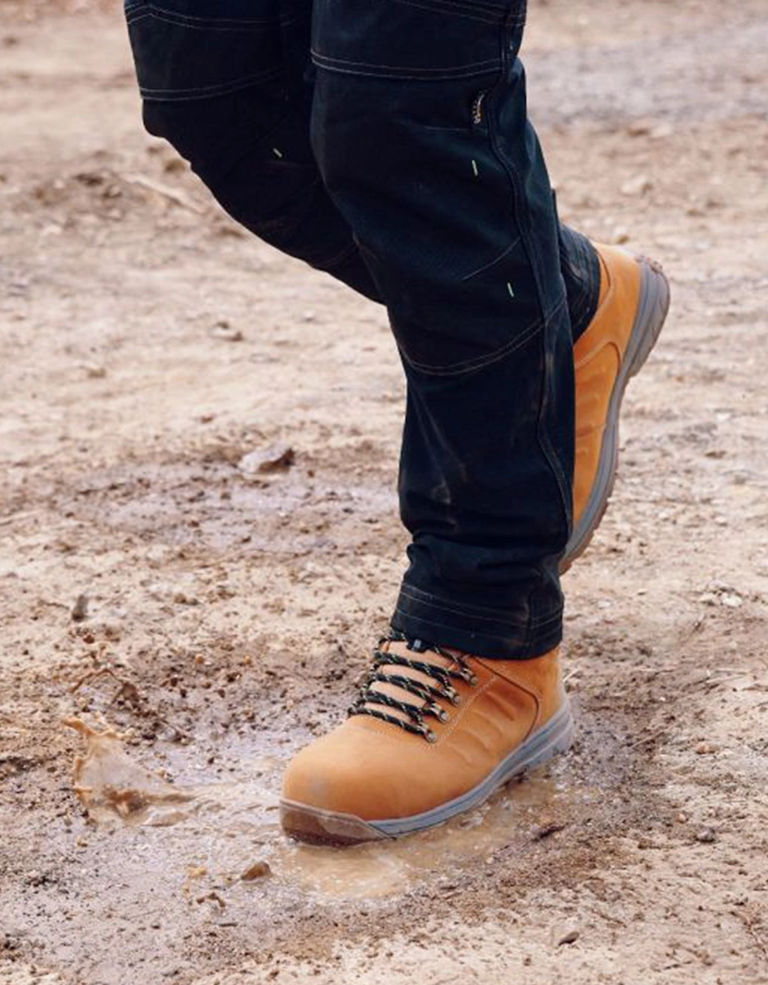 MOOSE Unisex Boots Wheat