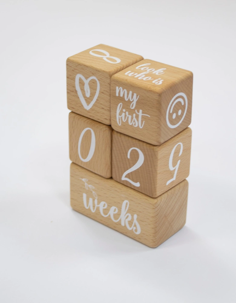 HELLO BABY GENDER NEUTRAL GIFT SET