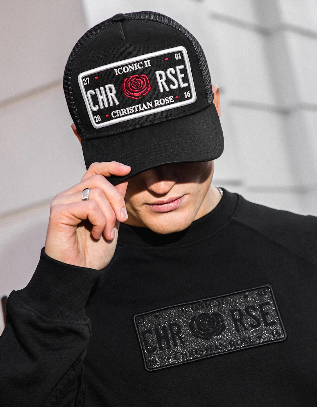 Christian Rose Iconic ll Red Rose plate cap - Black/White