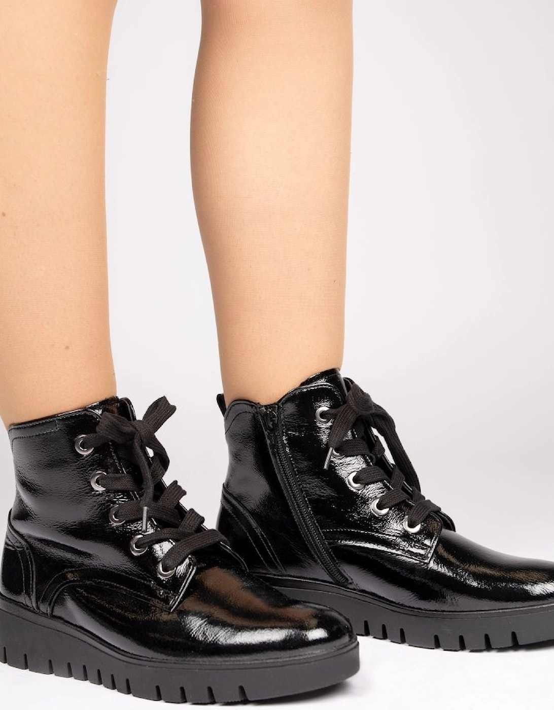 Dando Womens Ankle Boots