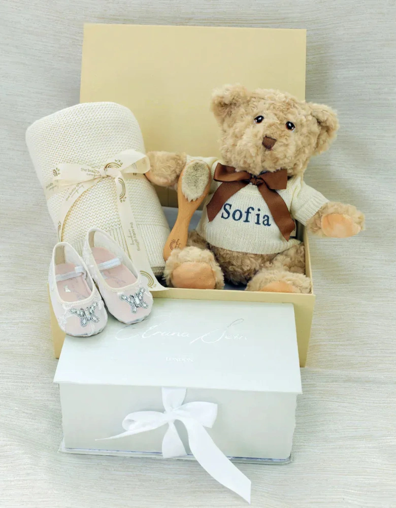 X ARUNA SETH IVORY GIFT SET