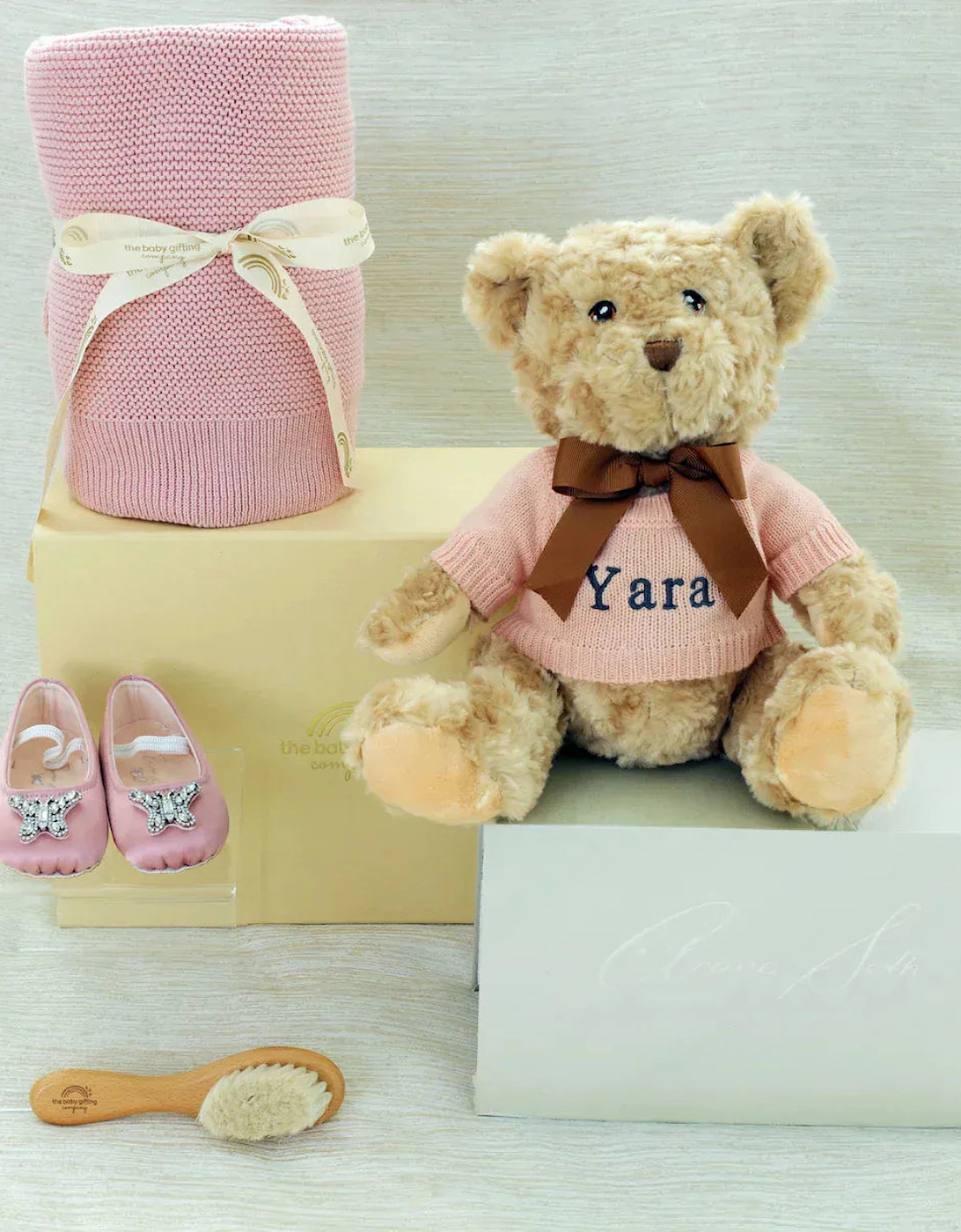 X ARUNA SETH PINK GIFT SET