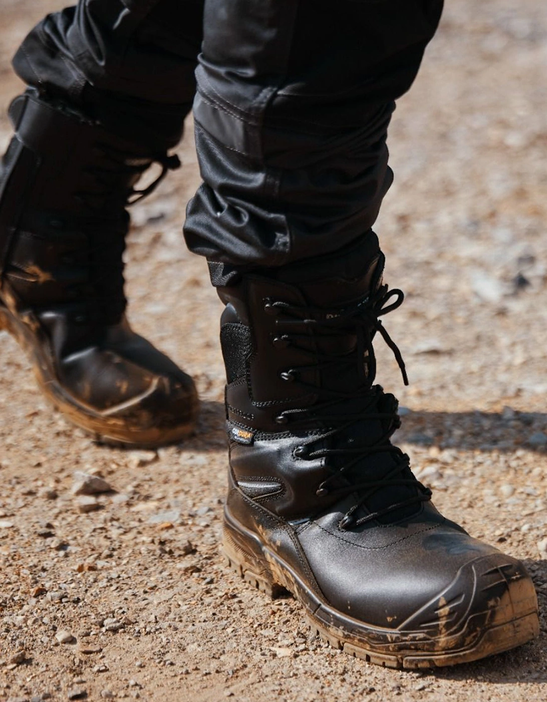 COMBAT Unisex Boots Black