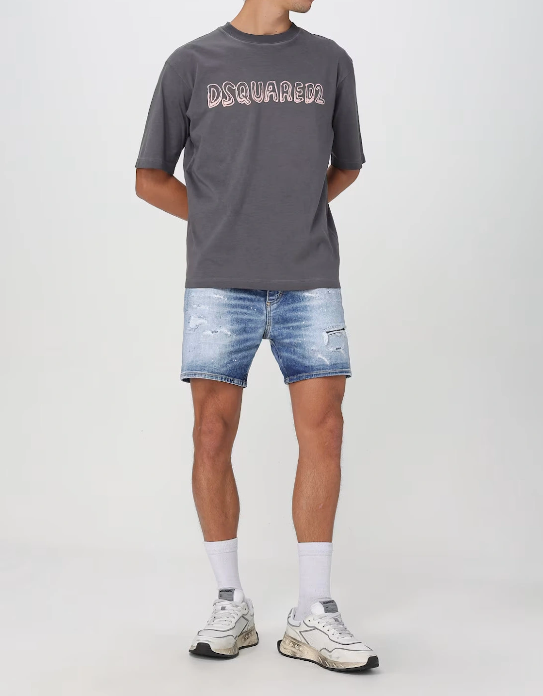 Graffiti Logo Print T-Shirt in Grey