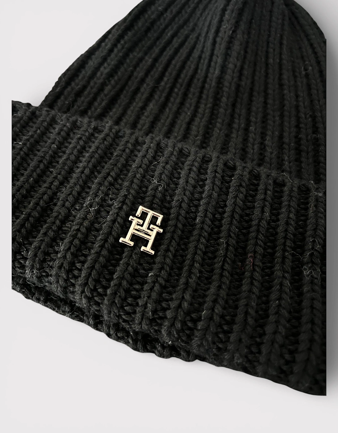 Limitless Chic Beanie Black