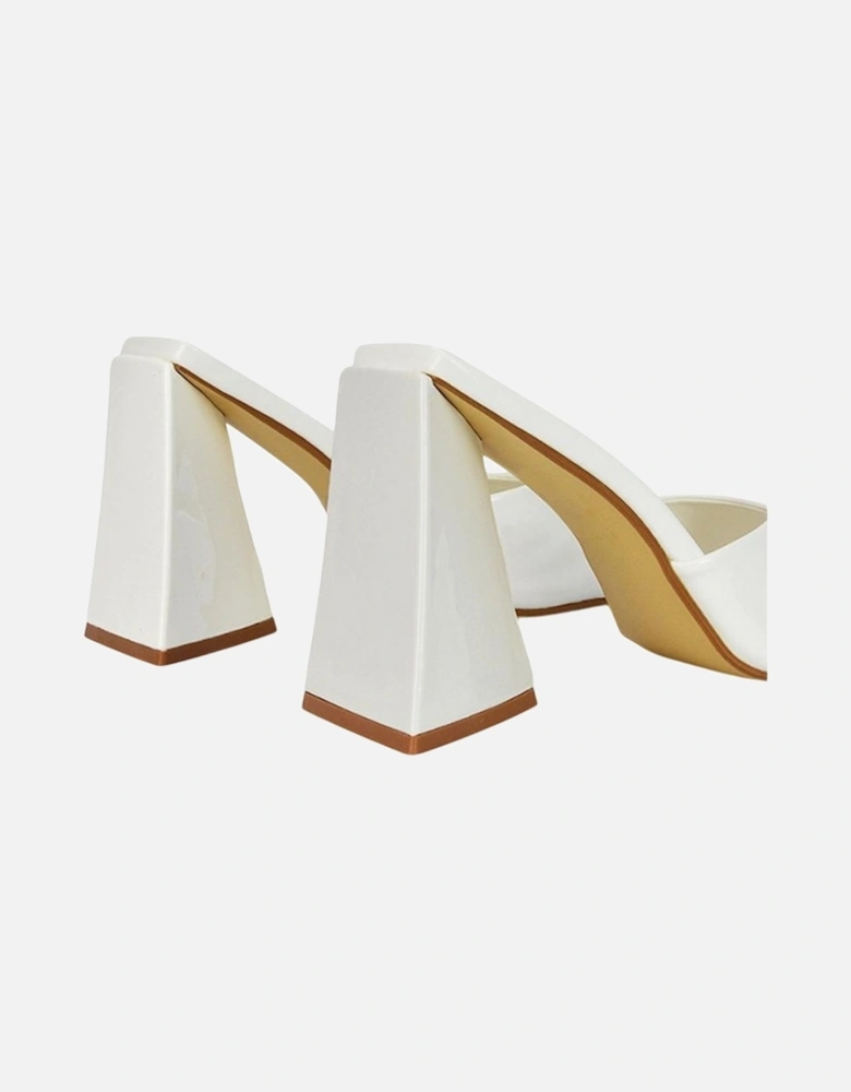 Womens/Ladies Gracia Sculptured Patent Leather Peep Toe Flared Block Heel Mules