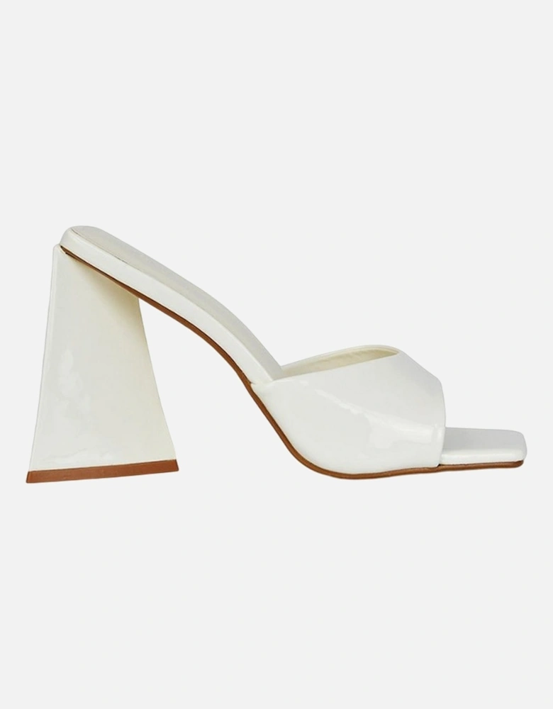 Womens/Ladies Gracia Sculptured Patent Leather Peep Toe Flared Block Heel Mules