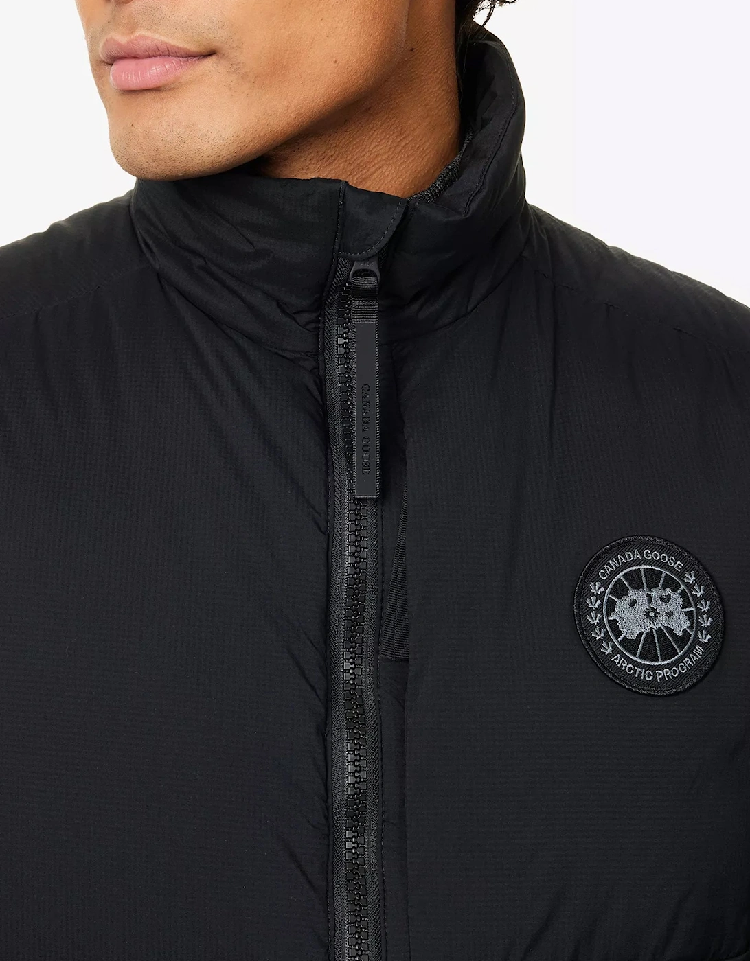 LODGE GILET BLACK DISC