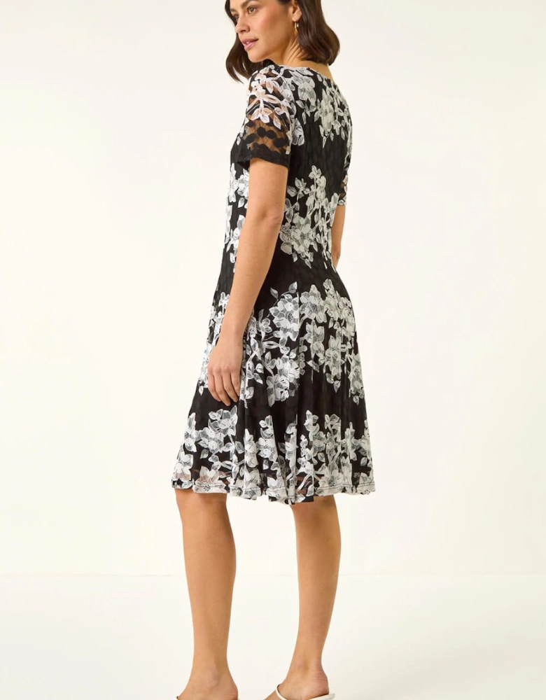 Floral Lace Stretch Dress