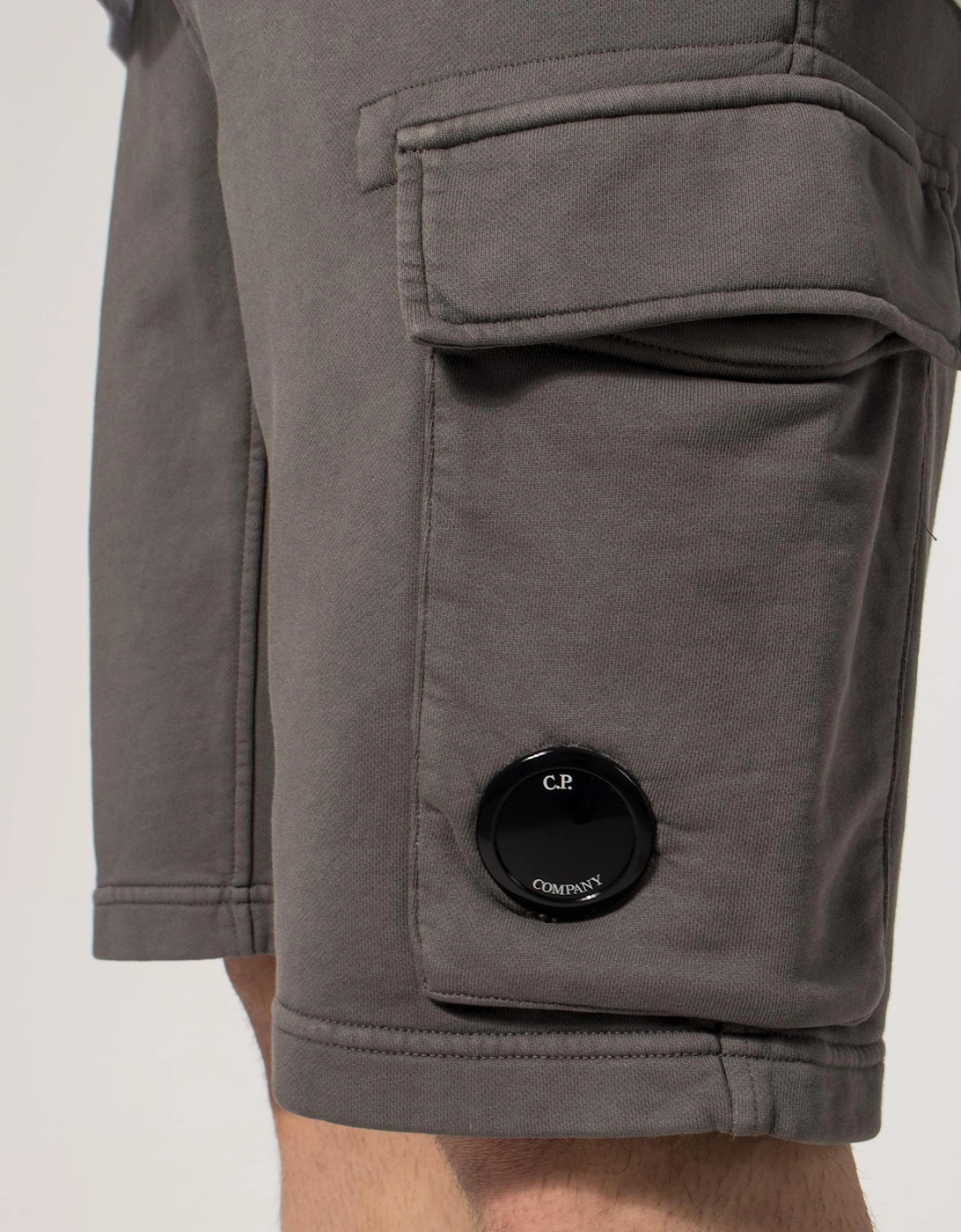 Regular Fit Diagonal Fleece Cargo Sweatshorts