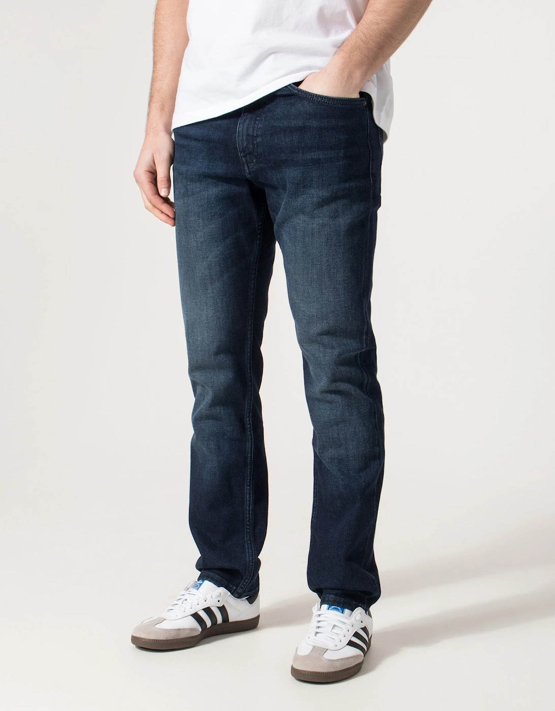 Slim Fit Delaware Jeans