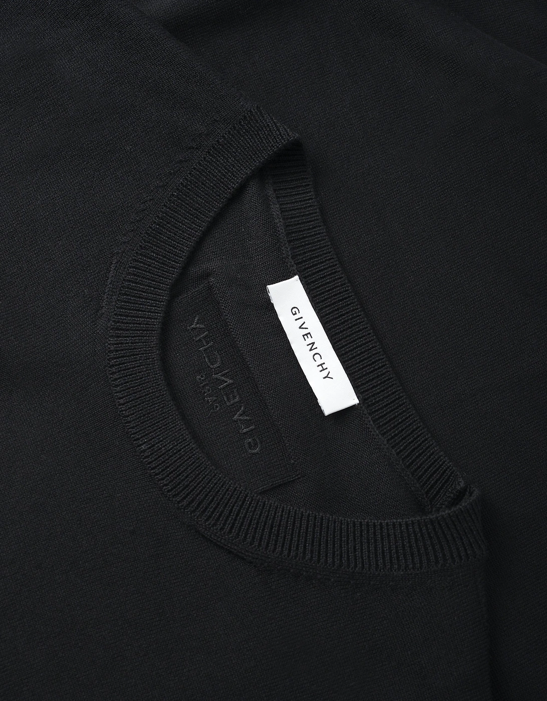 BRANDED WOOL SWEATER