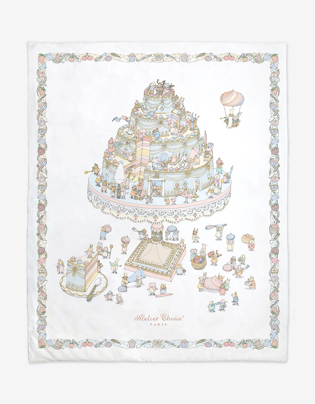 Baby Le Gateau / Chateau Choux Reversible Quilt in White (130cm)