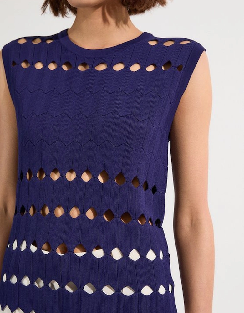 Diamond Cut Knit Vest