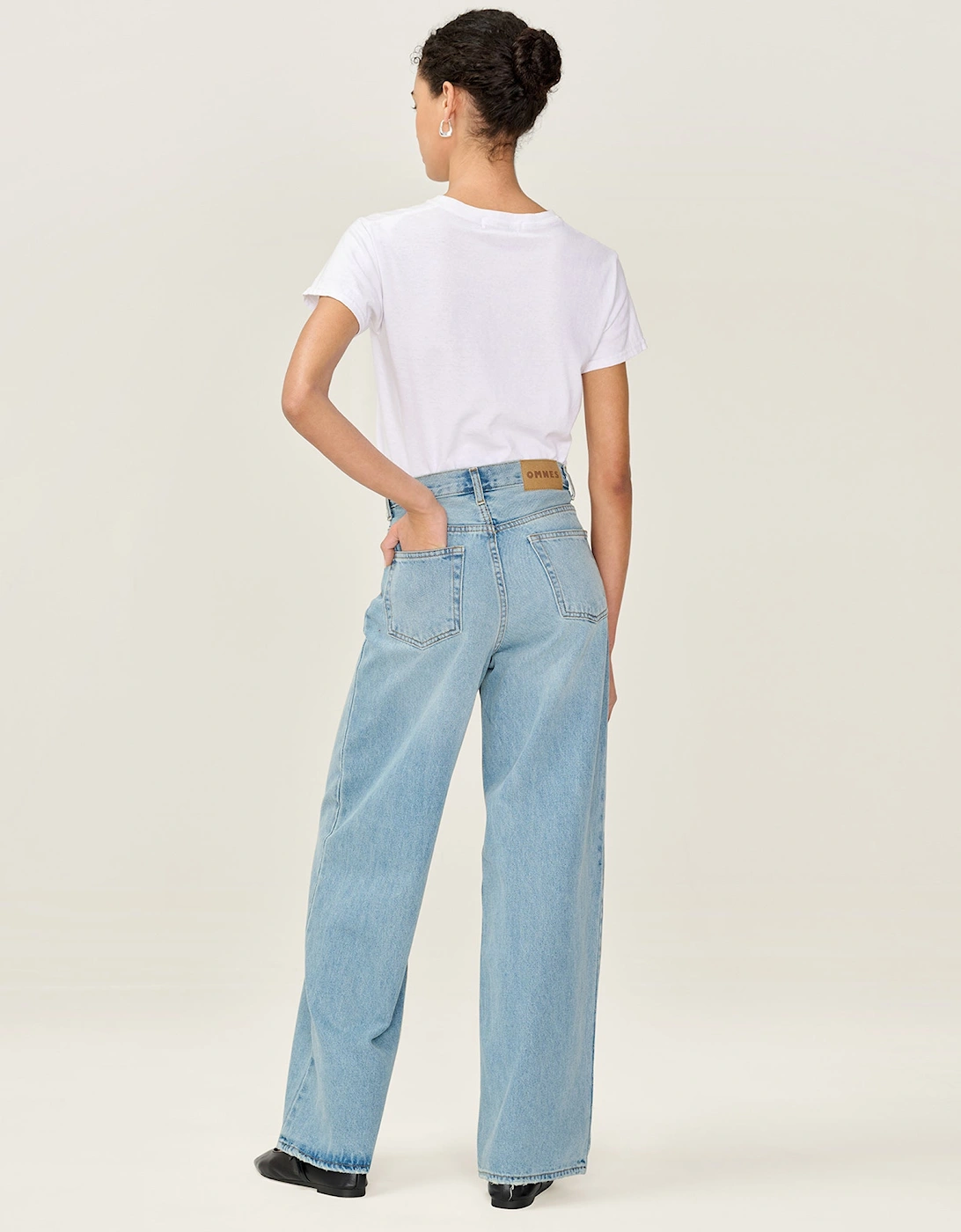 Connie Wide Jean in Light Wash
