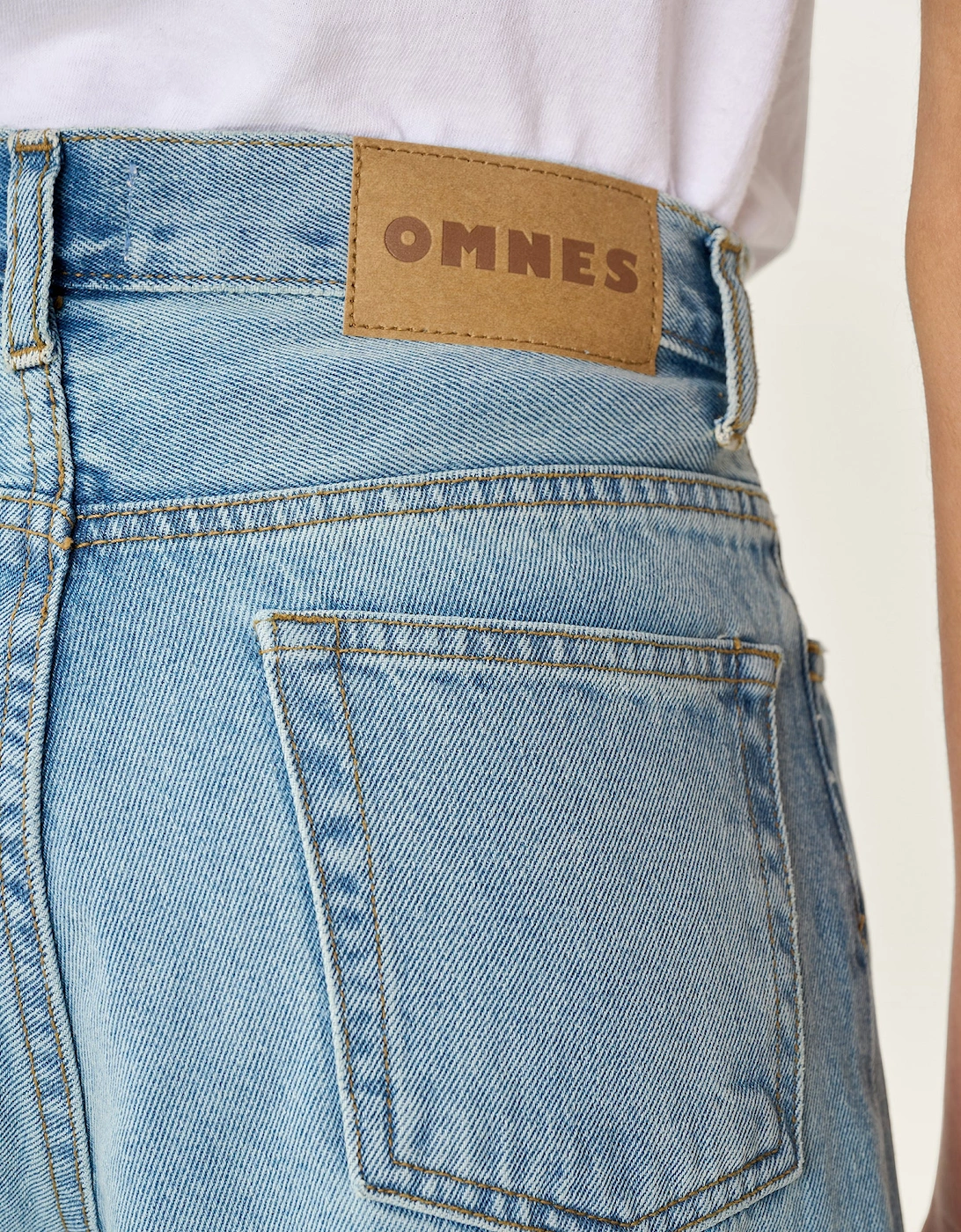 Connie Wide Jean in Light Wash