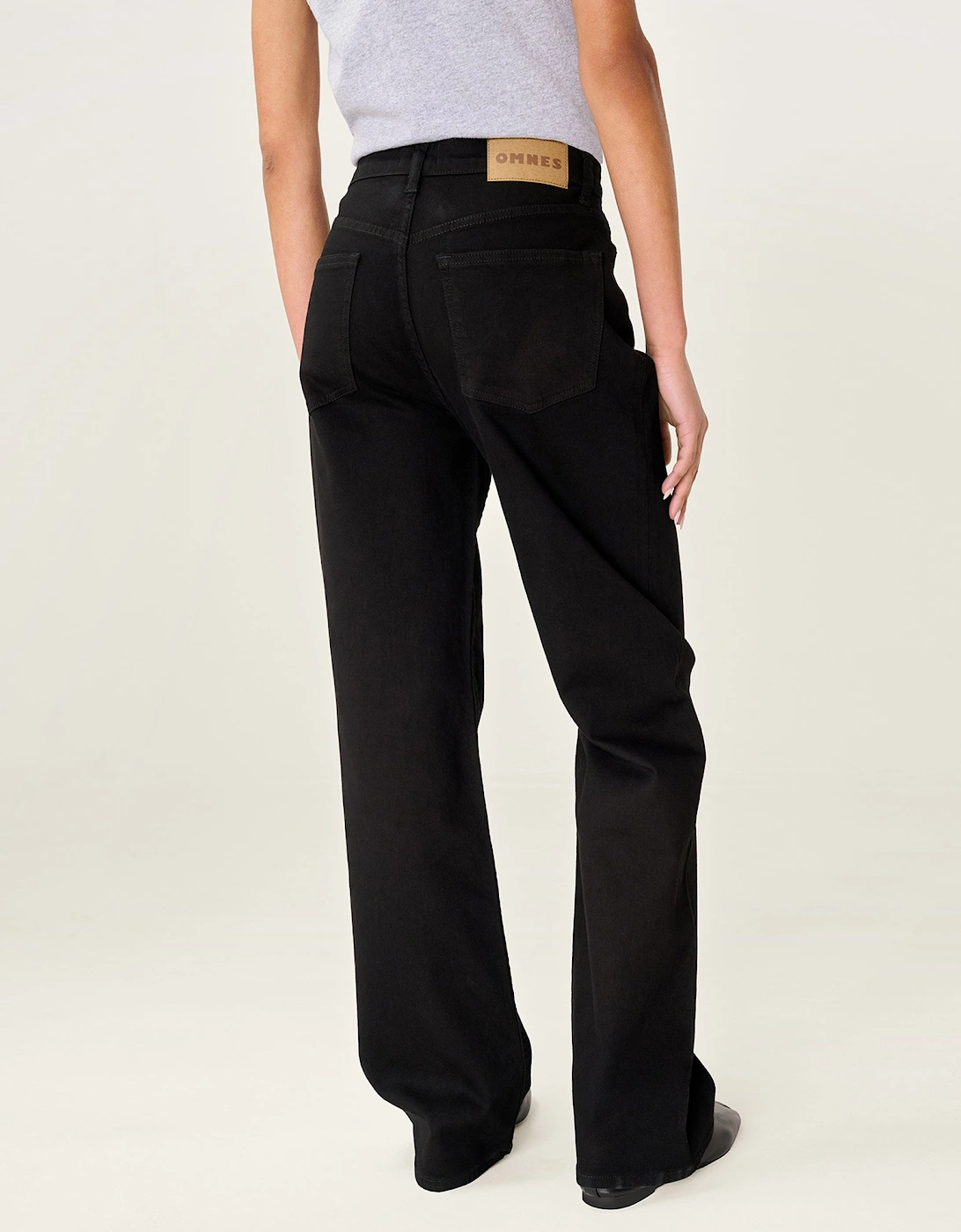 Hart Slim Jean in Black