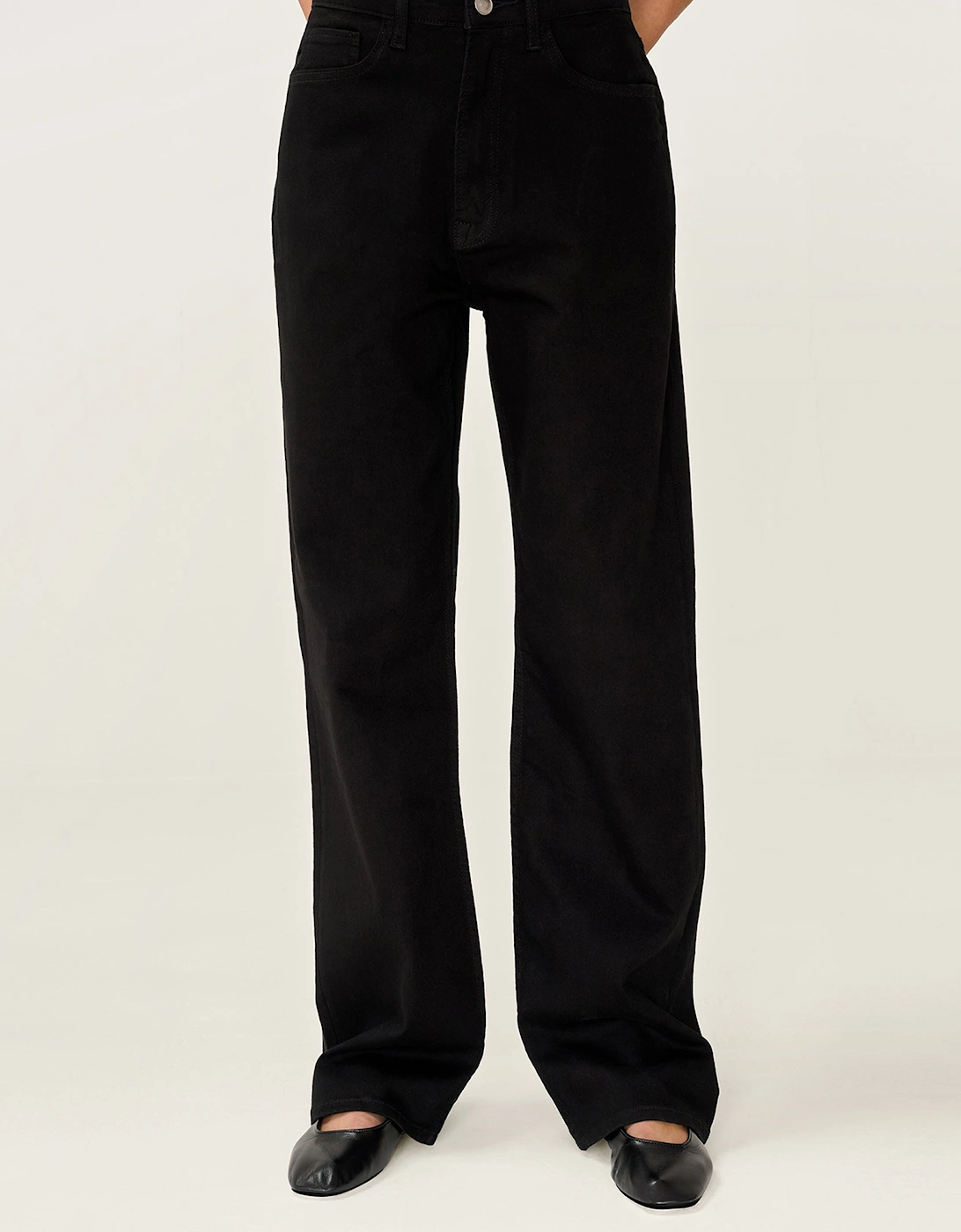 Hart Slim Jean in Black