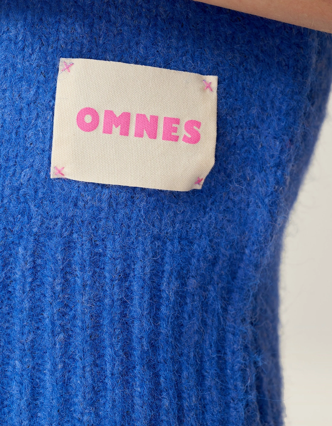 STUDIO Riri Vest in Cobalt