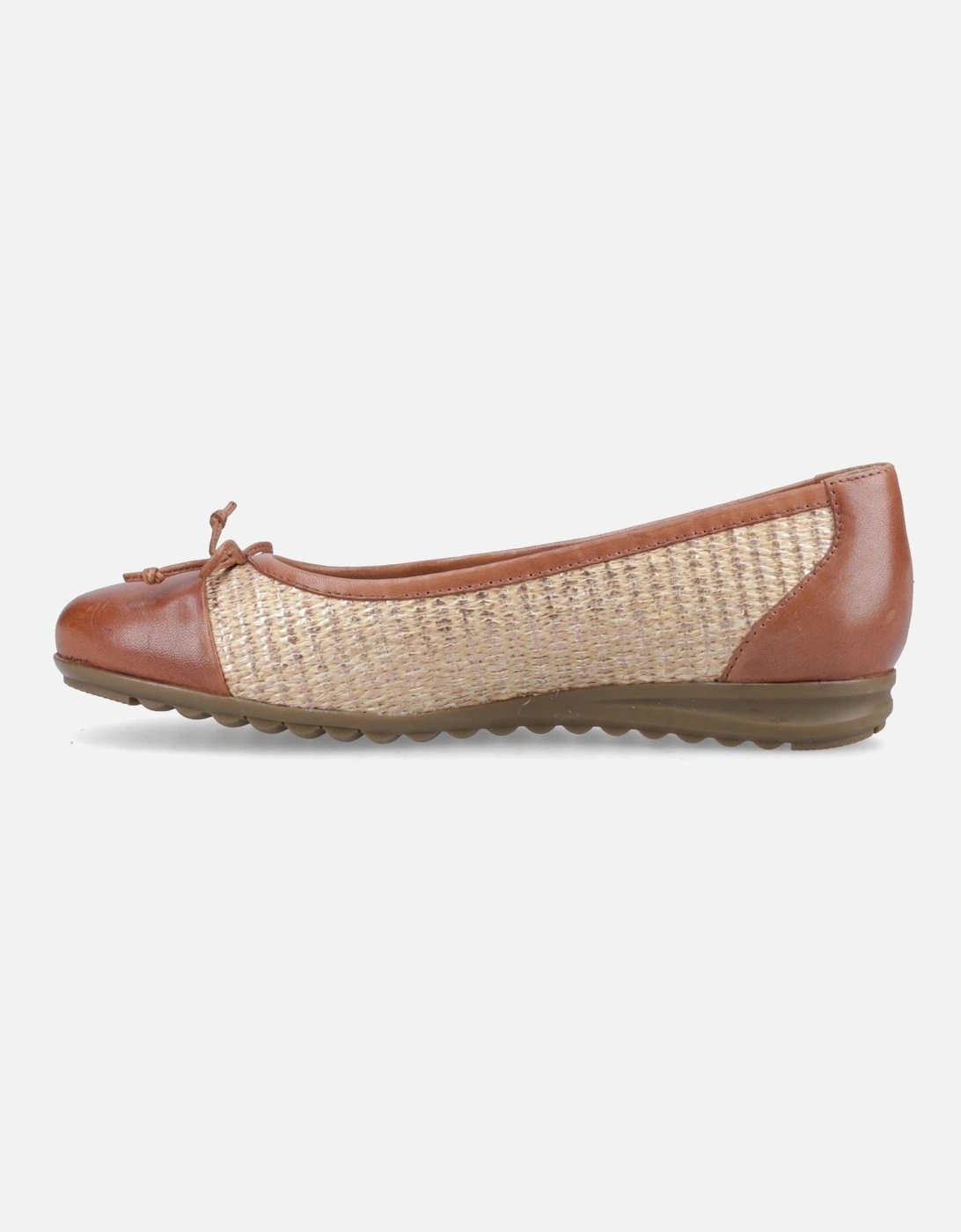 Laurie Toe Cap Leather Women's Tan Standard Flats