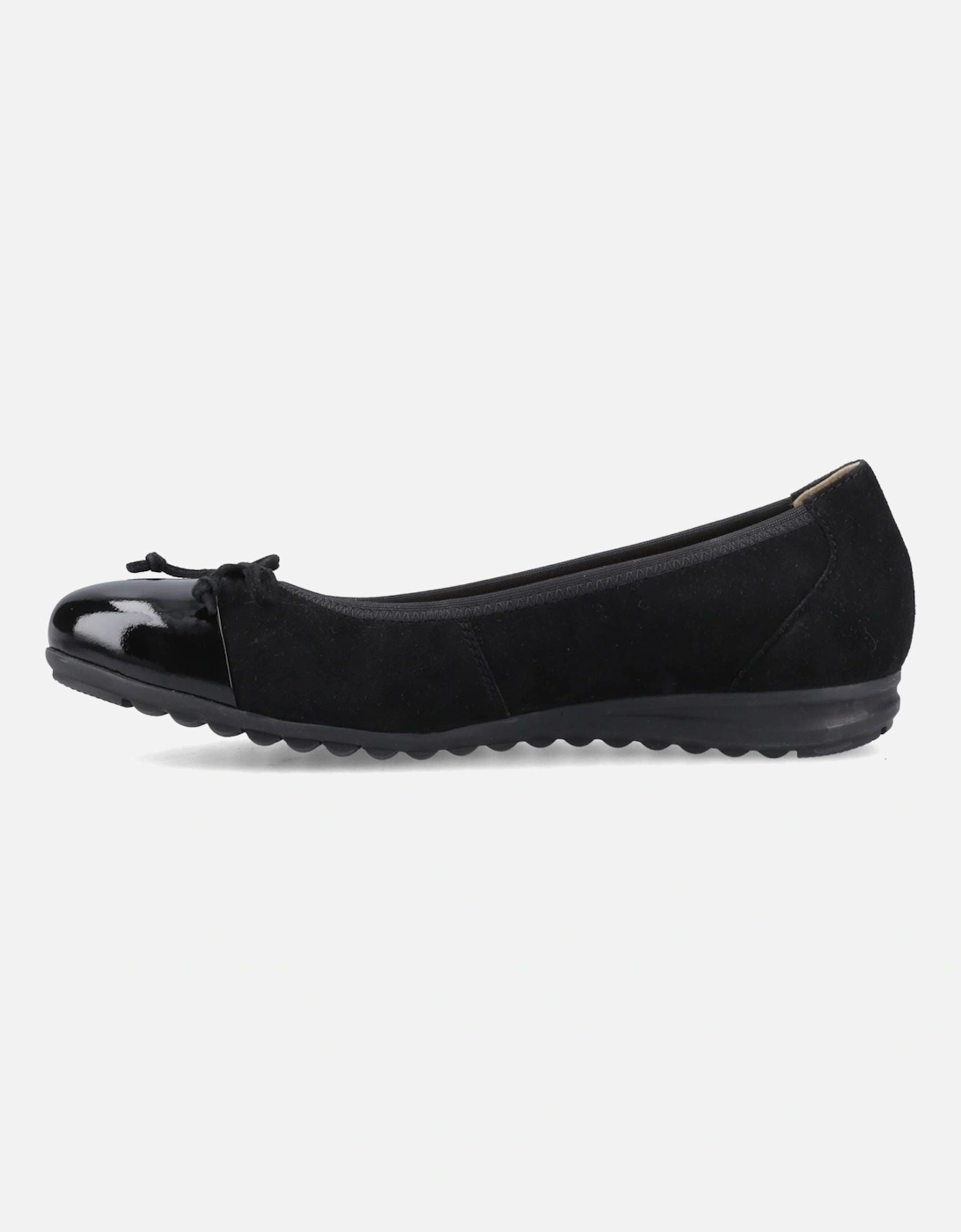 Laurie Toe Cap Leather Women's Black Standard Flats